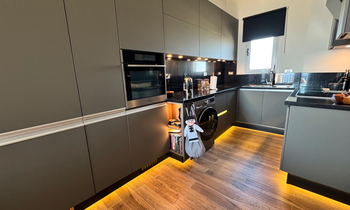 1 bed Soma Breeze penthouse