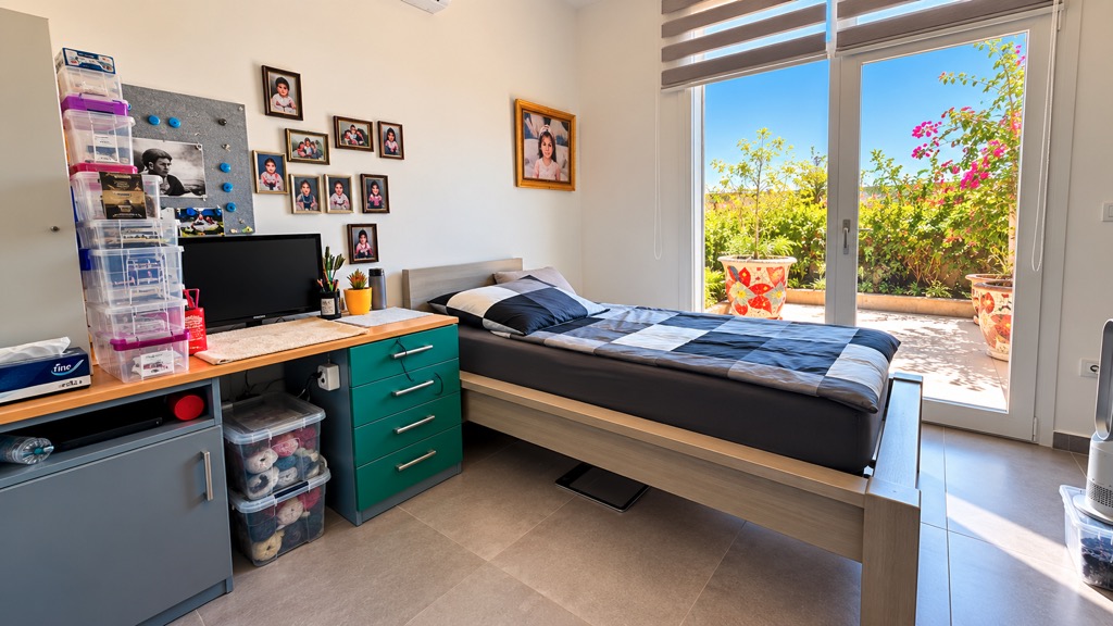 Bedroom with garden outlook at Wadi Jebal chalet