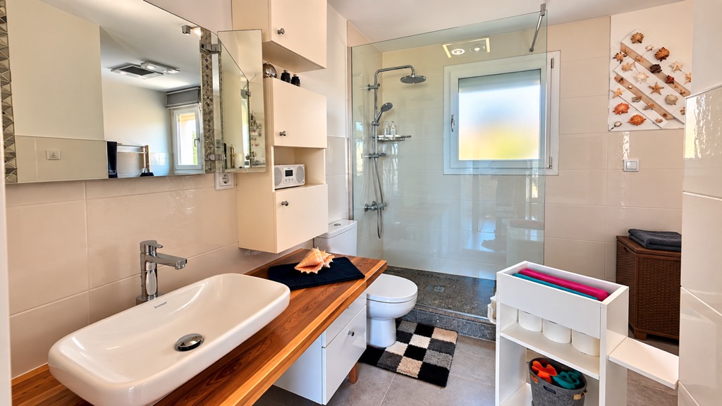 Bathroom at three bedroom Wadi Jebal chalet